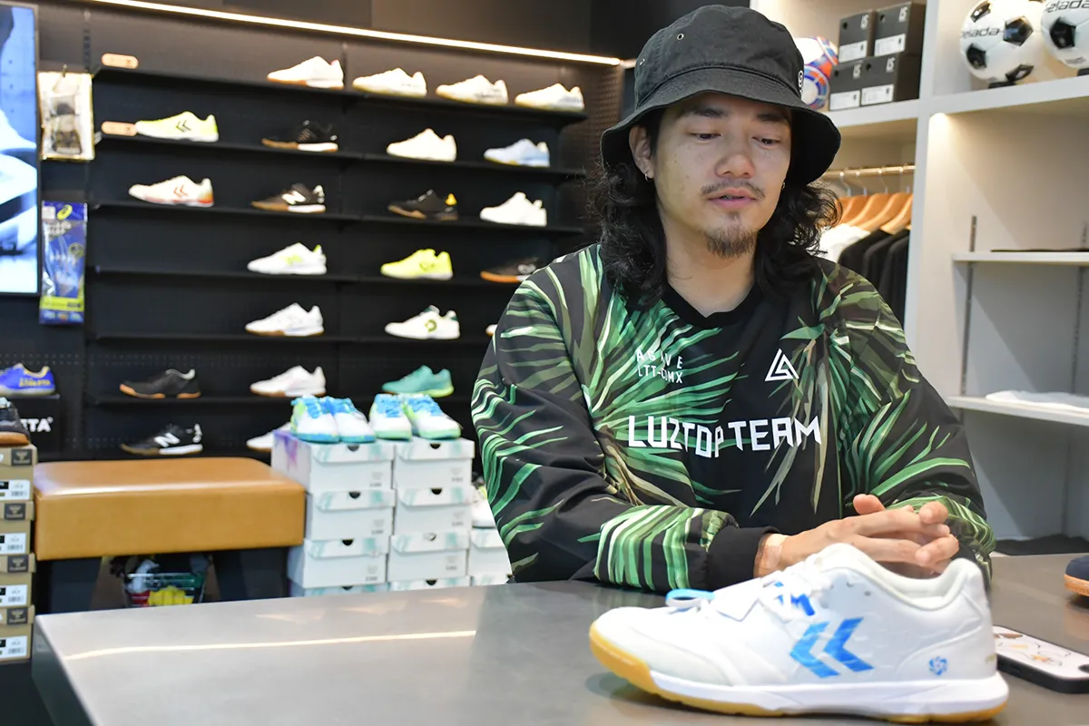 hummel アピカーレ　RODA別注　23.5 生まれ変わった「RODA」とヒュンメル「アピカーレ6.0」が描く未来